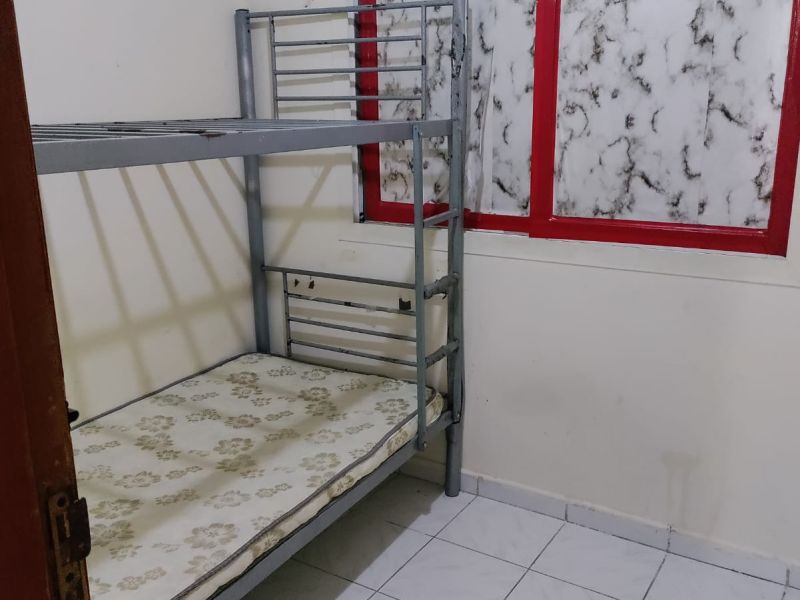 BUNKER BED SPACE AVAILABLE IN AL HAMRIYA